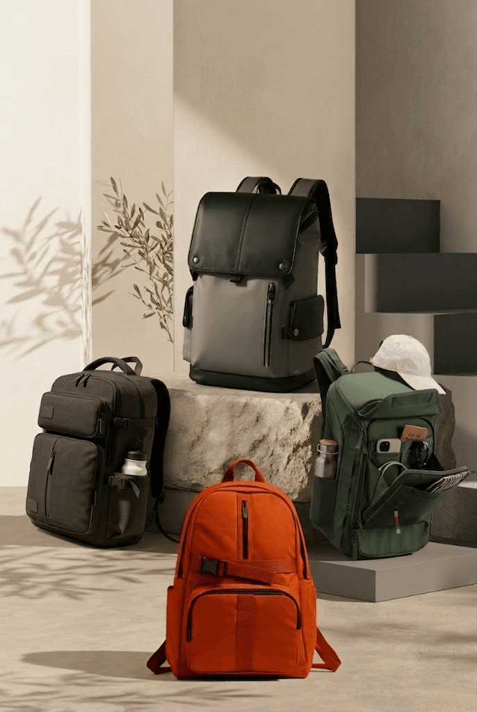 Aramis bags, lifestyle image 1